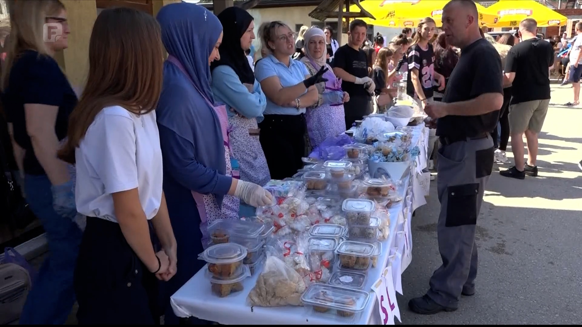 Učenici i nastavnici OŠ "Novi Šeher" organizirali bazar za sanaciju školskih podova