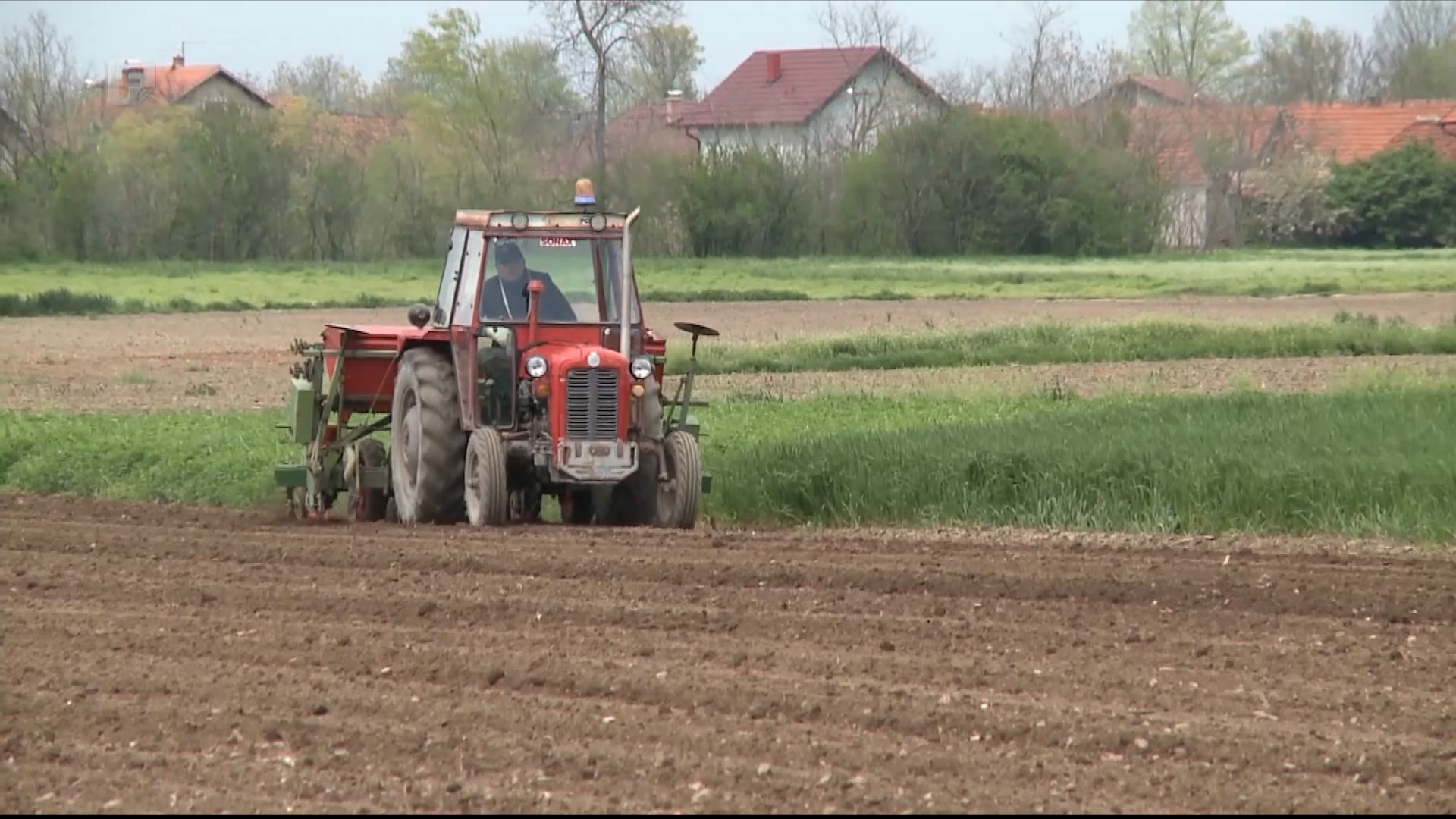 Na pragu proljetne sjetve: Cijene repromaterijala divljaju, podsticaji kasne, nadležni bez odgovora