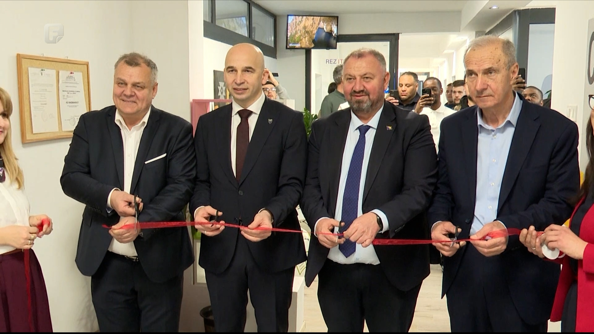 Saradnja REZ Agencije i Ministarstva privrede ZDK: Otvoren IT inkubator u Zenici