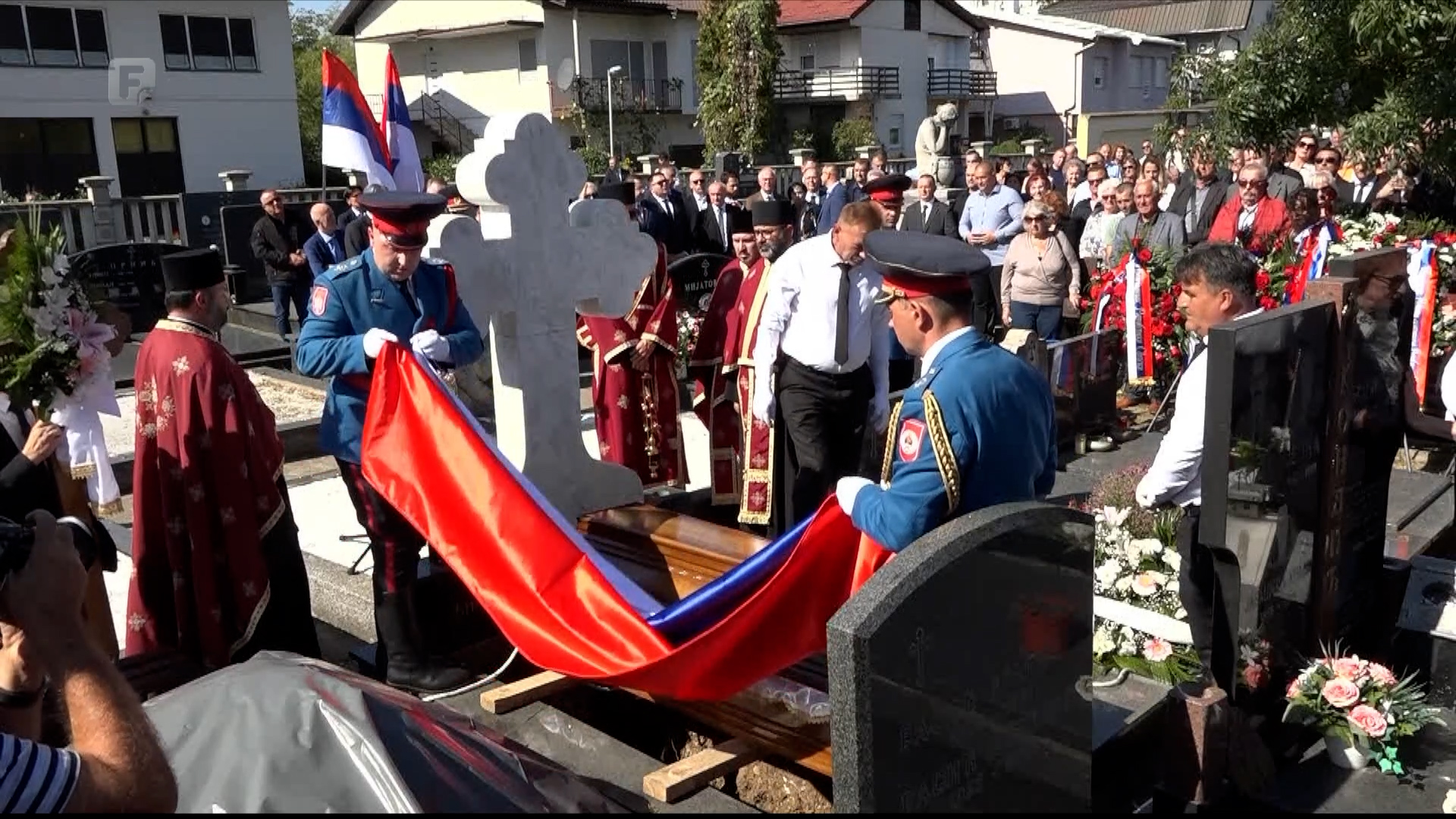 Uz prisustvo najviših zvaničnika RS-a: U Banjaluci sahranjena ratna zločinka Biljana Plavšić
