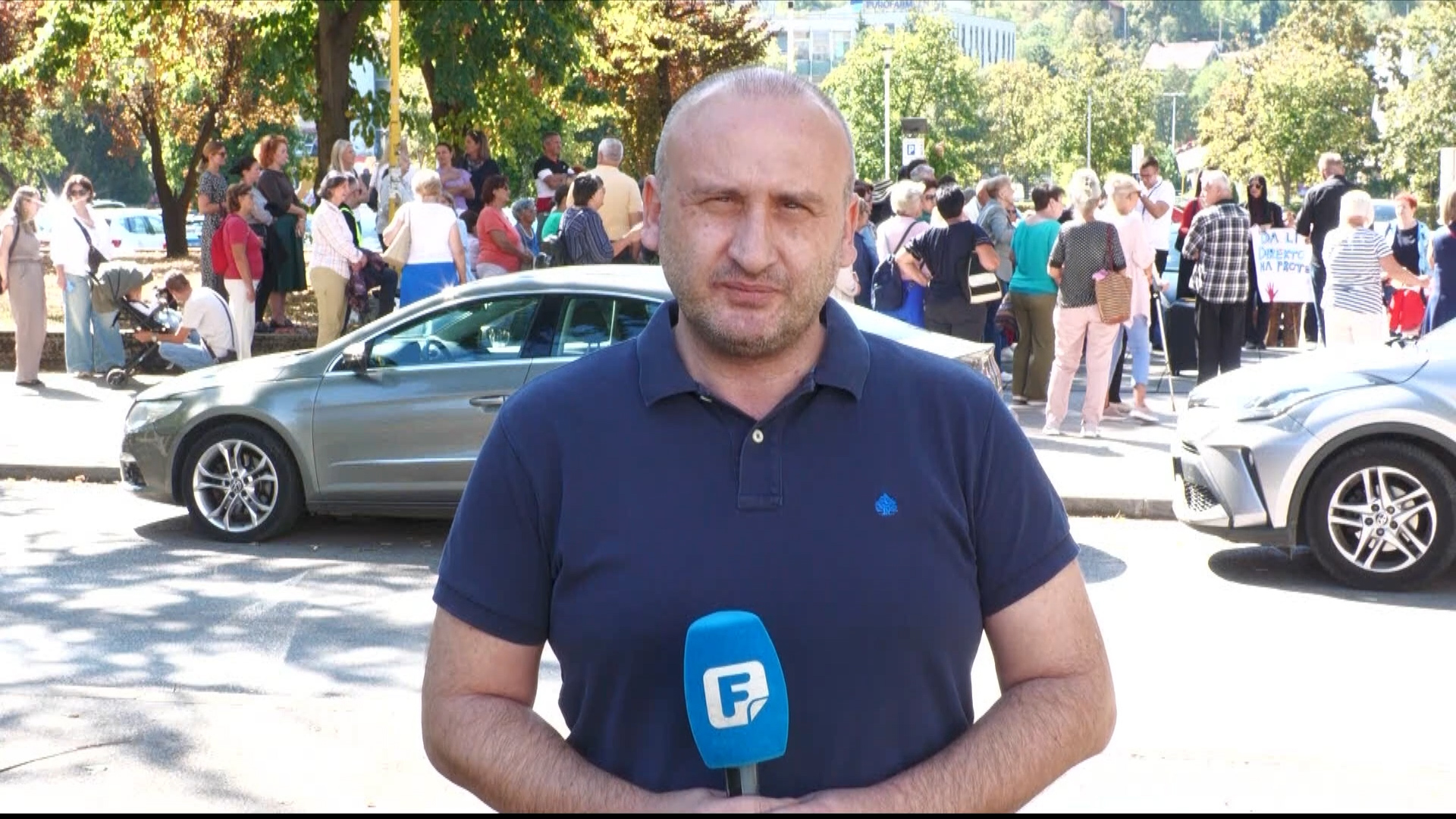 „Da se djevojčica pusti iz pritvora": Protest u Tuzli zbog odluke Tužilaštva o 15-godišnjakinji