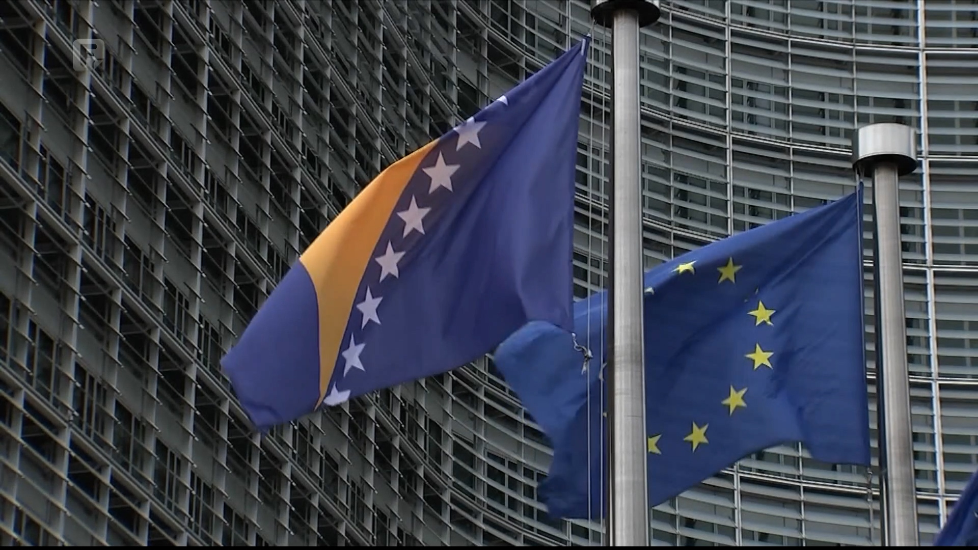 Bh. političari zemlju drže u stagnaciji: Dok regija napreduje ka integracijama, BiH je daleko od Brisela