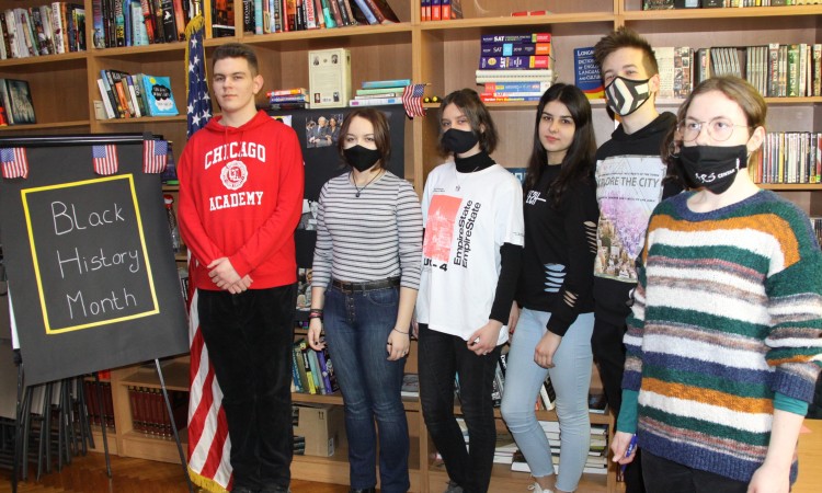 Volonteri u Američkom kutku Zenica obilježili Mjesec crnačke historije