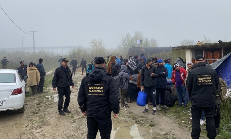 Izmješteni migranti pronađeni u napuštenim objektima na području grada Bihaća
