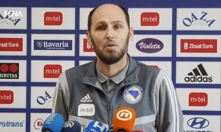 Rahimić: Atmosfera u ekipi dobra, nadamo se da će Džeko biti spreman