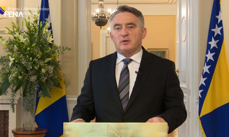 Komšić: BiH nije poklonjena, nego je izborena