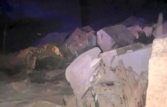 Najmanje 10 osoba nastradalo u odronu u Omanu