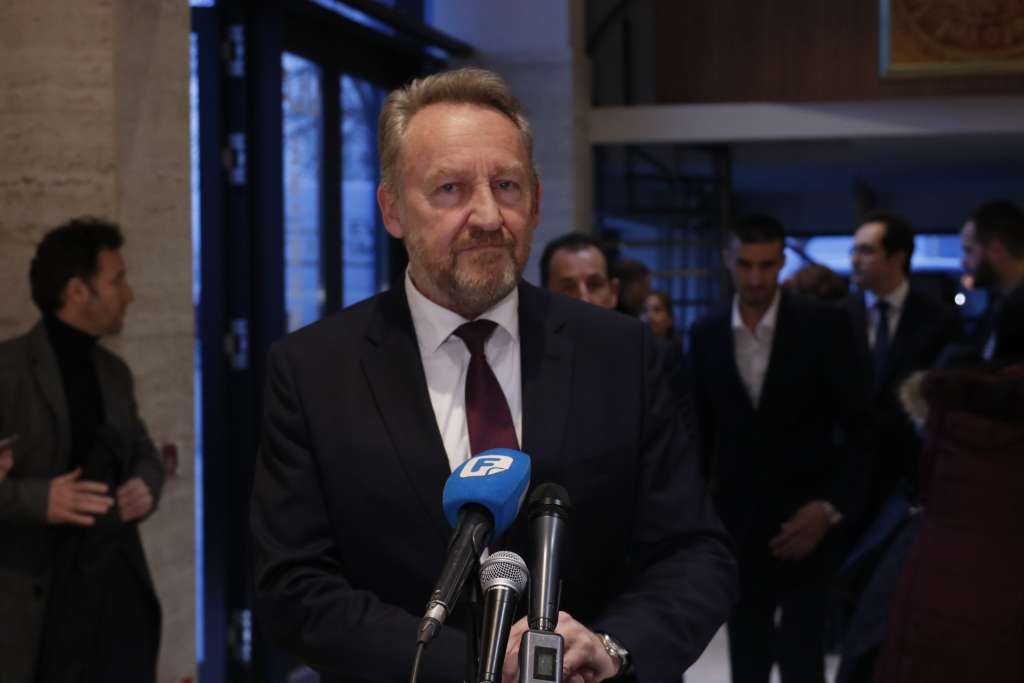 Izetbegović: Nadam se da će se uskoro okončati rat u Ukrajini