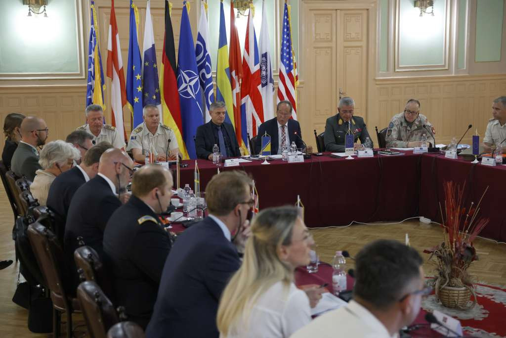 Održana sjednica Strateškog komiteta za naoružanje, municiju i minsko-eksplozivna sredstva