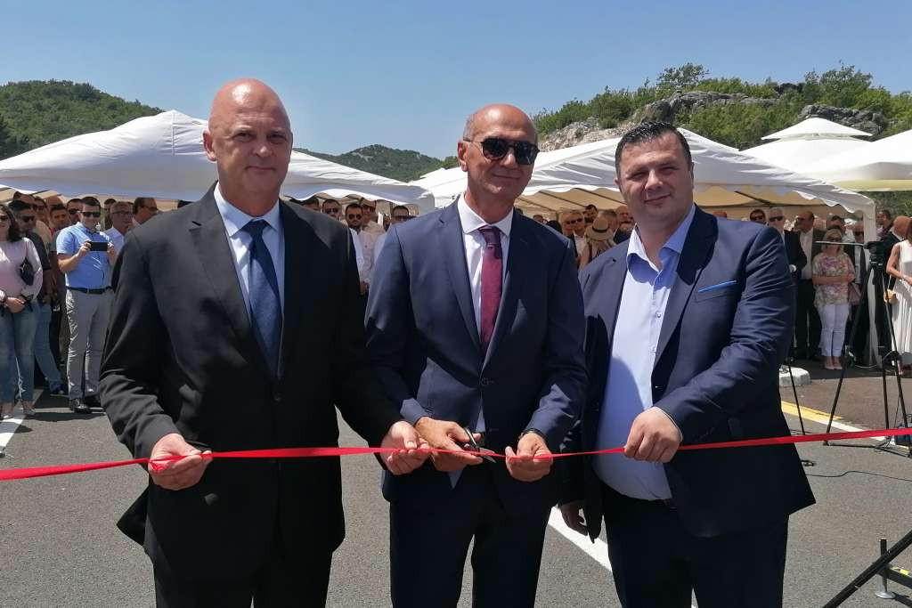 Nakon desetina godina čekanja: Otvorena savremena cesta Stolac - Neum