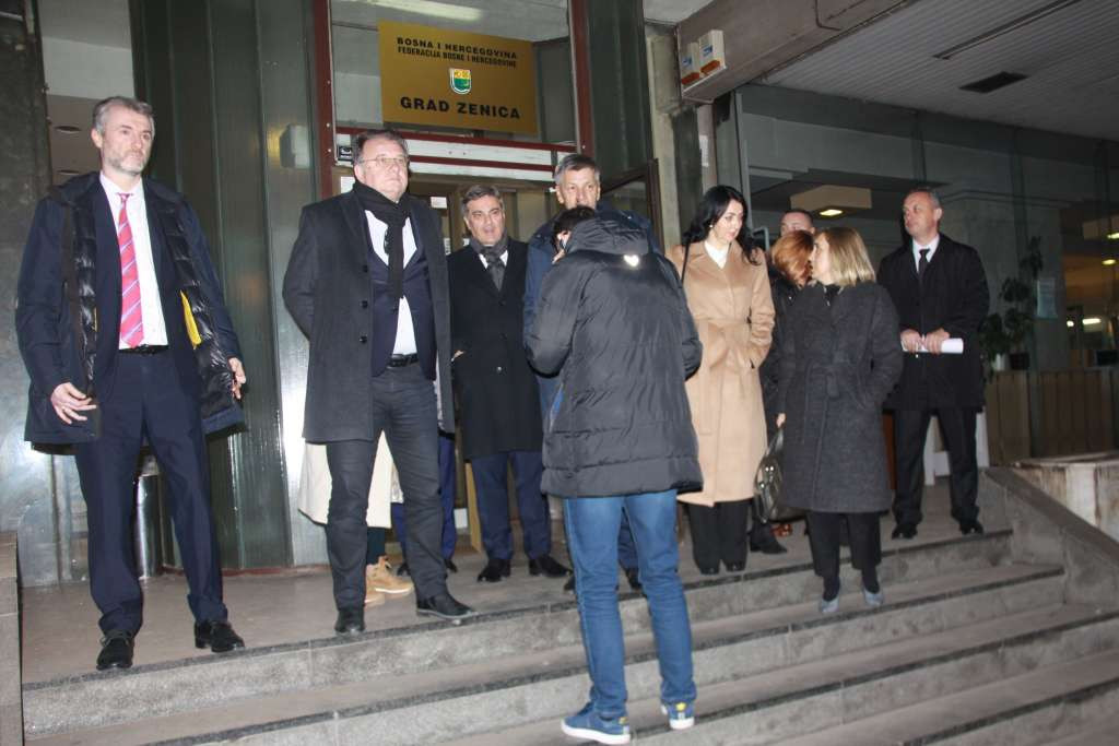 Osmorka nastavlja zajedno, dodatne konsultacije sa SNSD-om i HDZ-om