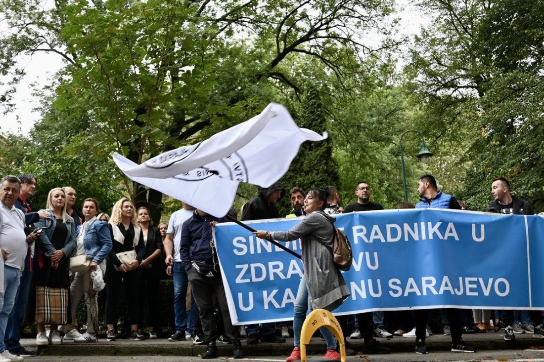 Protest zdravstvenih radnika u Kantonu Sarajevo