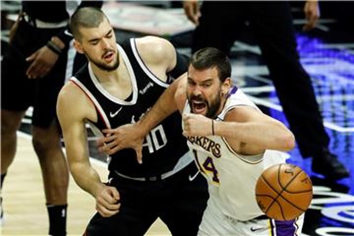 NBA: Clippersi nadmoćni u gradskom derbiju
