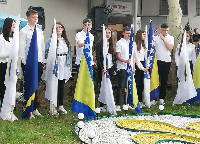 Vogošća: Obilježena godišnjica Spomen sobe šehidima i poginulim borcima te Muzeja hrabrosti