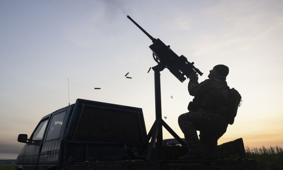 Izrael napao južnu Siriju gdje se vladine snage sukobljavaju sa druzijskim milicijama