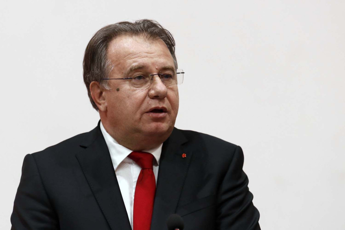 Nikšić reagovao na optužbe za izdaju: Treba li se njima pravdati?