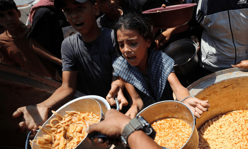 Izraelski vojnici namjerno pucaju na Palestince kod punktova za pomoć
