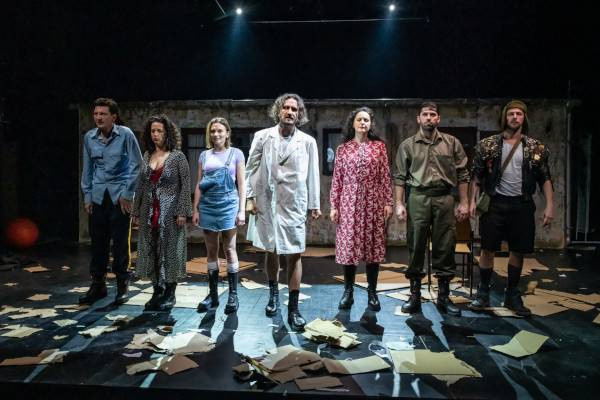 Na sceni BNP Zenica večeras gostuje predstava „Totovi“