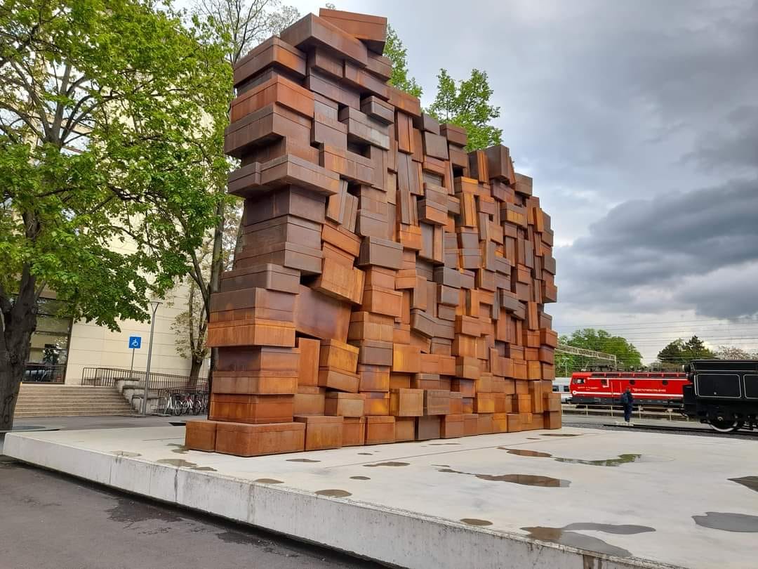 U Zagrebu konačno otkriven Spomenik žrtvama holokausta i ustaškog režima
