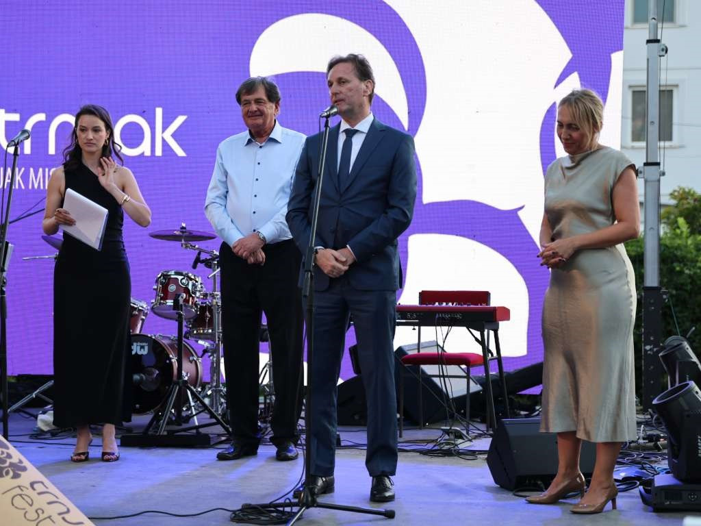 Ministri Pozder i Hrnjić na Trnjak Festu u Ljubuškom