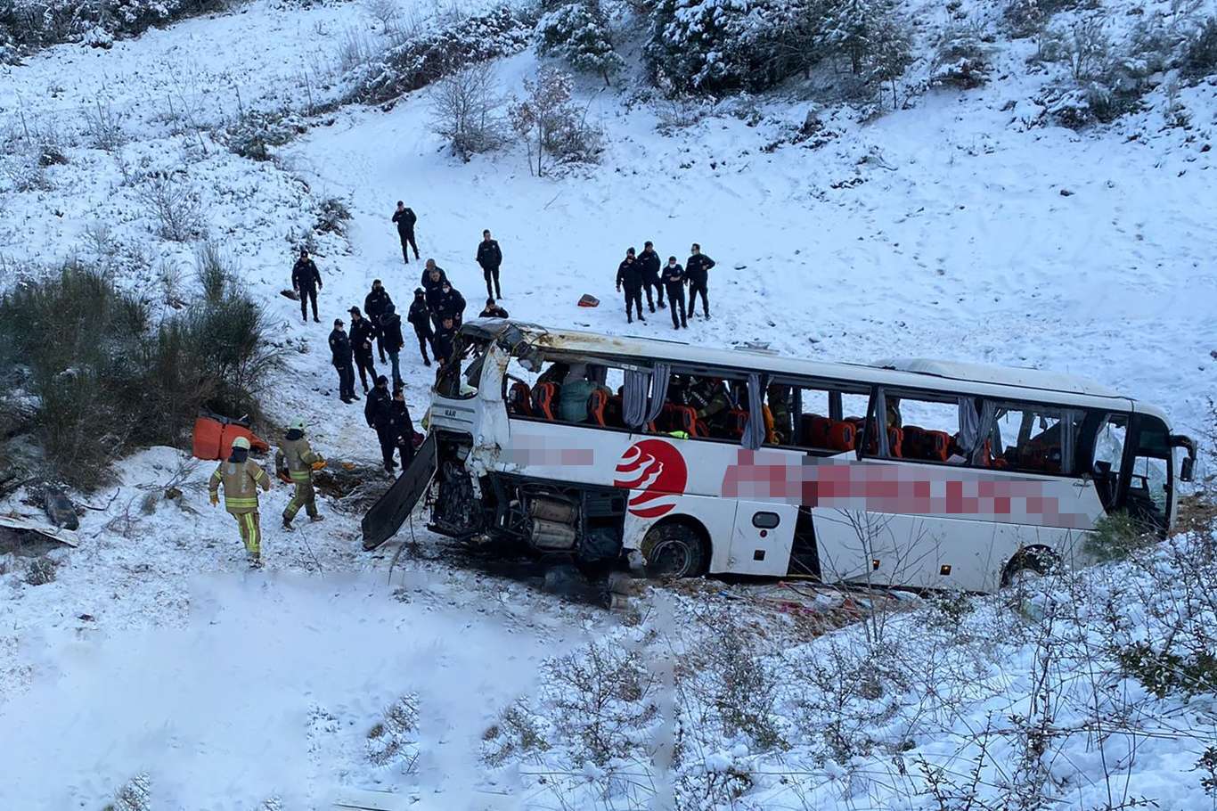 U autobuskoj nesreći u Istanbulu poginule tri, povrijeđeno 18 osoba