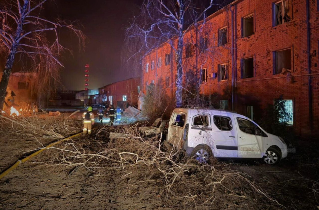 U napadu na područje oko Kijeva poginulo četiri, a povrijeđeno 15 osoba