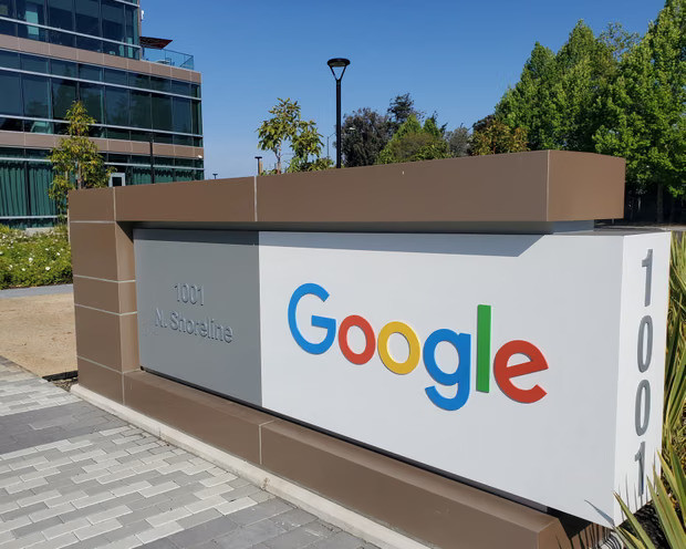 Evropska komisija pokreće istragu o mogućem kršenju Akta o digitalnim tržištima od strane Googlea