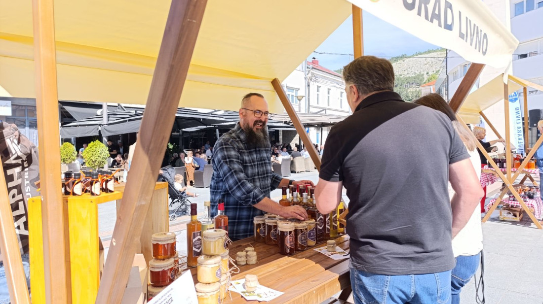 Sir, med i turizam: U Livnu otvoren Četvrti agro-turistički sajam