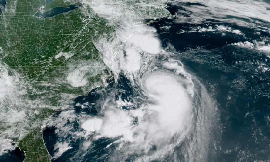 Oluja "Henri" prijeti sjevernoistočnoj obali SAD-a