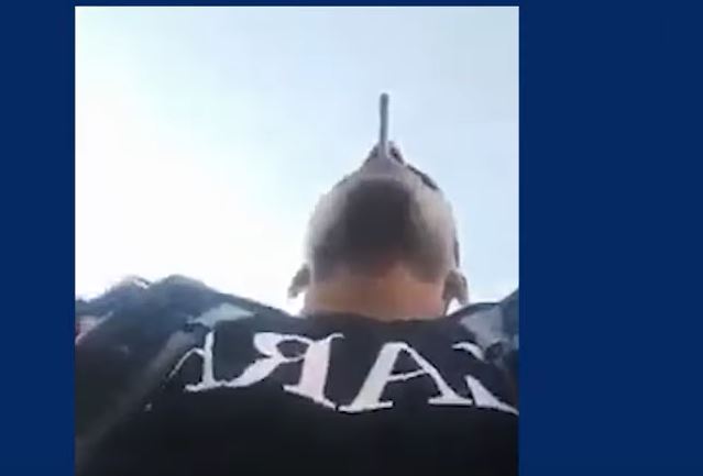 Lopov ukrao telefon od novinara usred prijenosa pred tisućama osobama