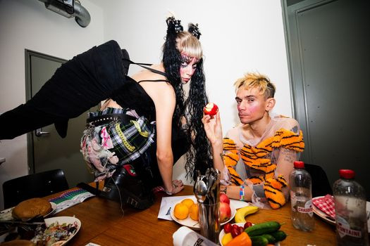 Sutra u mostarskom OKC Abrašević gostuje poljski queer punk duo "Siksa"