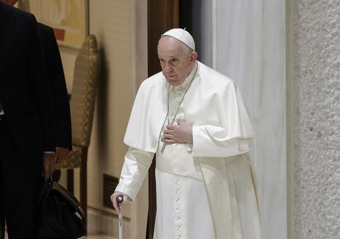 Vatikan: Papa Franjo proveo mirnu prvu noć u bolnici uprkos infekciji