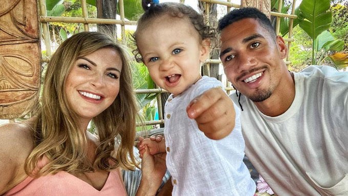 Pljačkaši provalili u kuću Chrisa Smallinga dok je porodica spavala