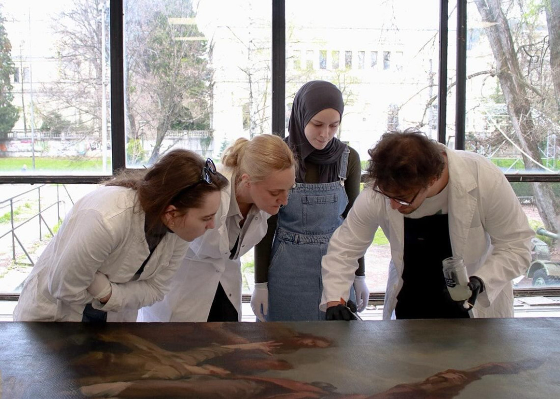 Historijski muzej BiH: Počela konzervacija slike Ismeta Mujezinovića "Juriš"