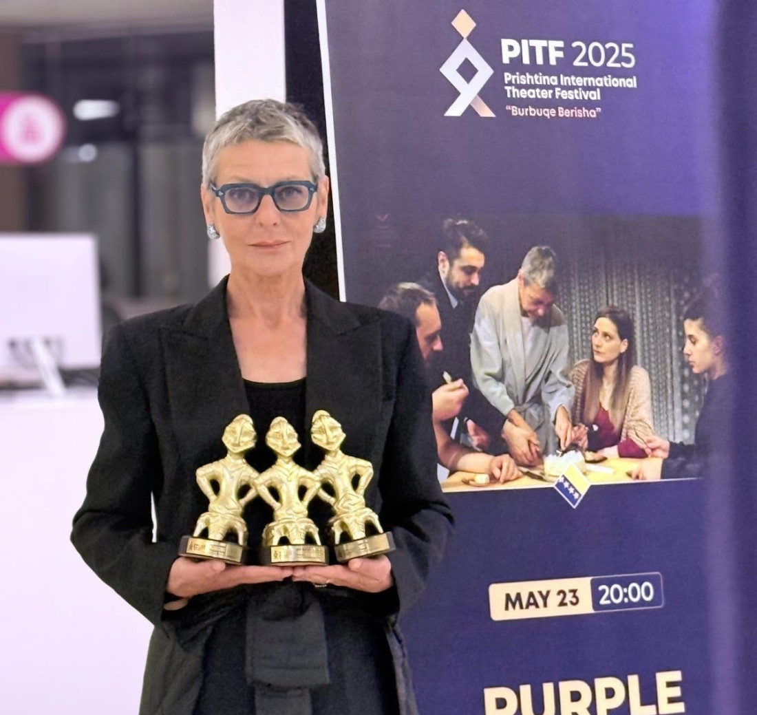 Kamerni teatar 55 sa predstavom “Ljubičasto” osvojio tri nagrade na PITF festivalu u Prištini