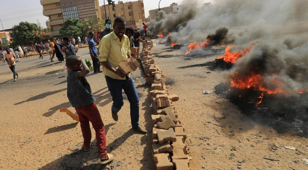 Amerika suspendira 700 miliona dolara pomoći Sudanu