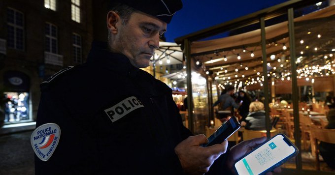 U Francuskoj otkrivena mreža s hiljadama lažnih kovid propusnica