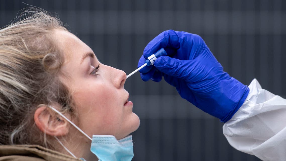 Njemačka: Obavezan test na COVID-19 za nevakcinisane putnike