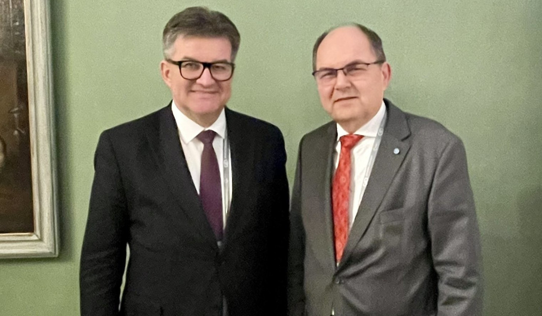 Lajčak razgovarao sa Schmidtom: BiH mora iskoristiti jedinstveni zamah da napreduje na EU putu