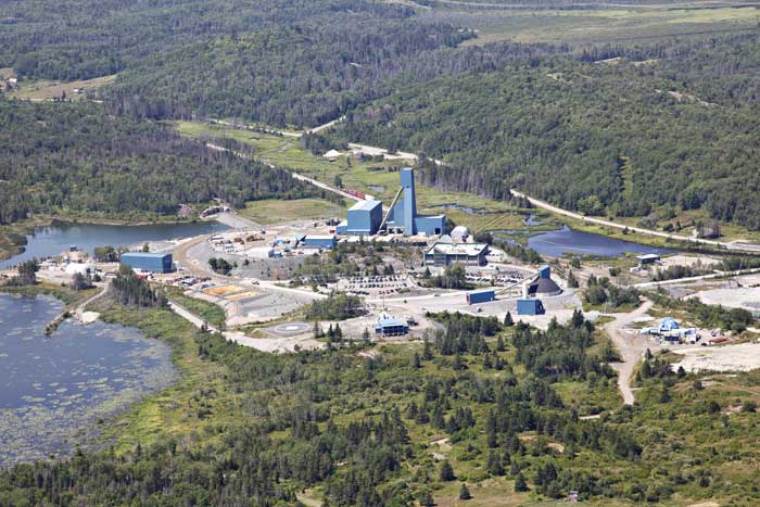 Najmanje 39 radnika zarobljeno u rudniku u Kanadi