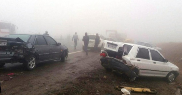 U lančanom sudaru u Iranu poginulo najmanje deset osoba