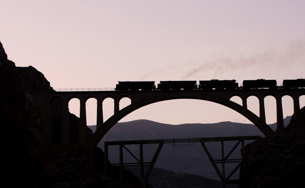 Izrael upozorio građane Irana da ne koriste željeznički saobraćaj