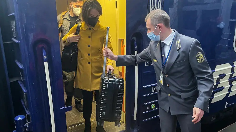 Šefica njemačke diplomatije stigla u nenajavljenu posjetu Kijevu