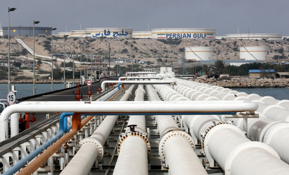 Iranski mediji: Američka raketa pogodila tanker u blizini otoka Kharg