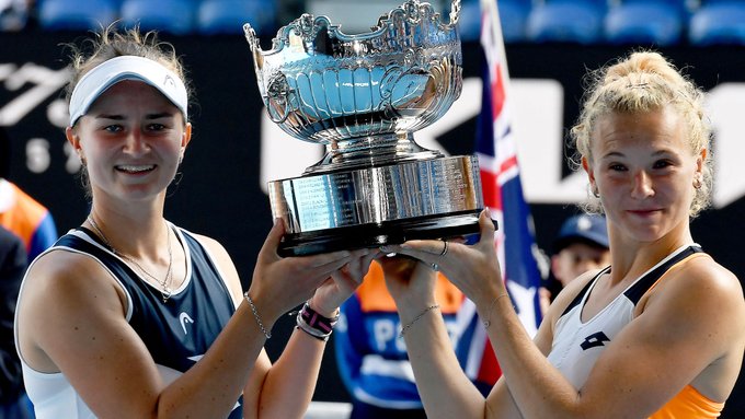 Australian Open: Krejčikova i Siniakova pobjednice u konkurenciji dublova