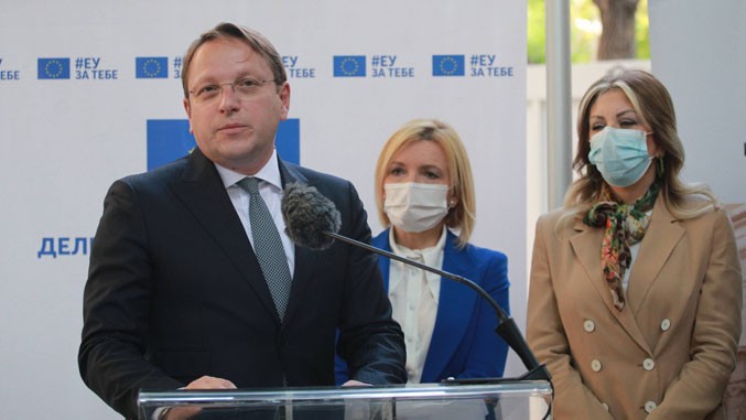 Varhelyi u Beogradu: Za Zapadni Balkan obezbjeđena 651.000 doza vakcina