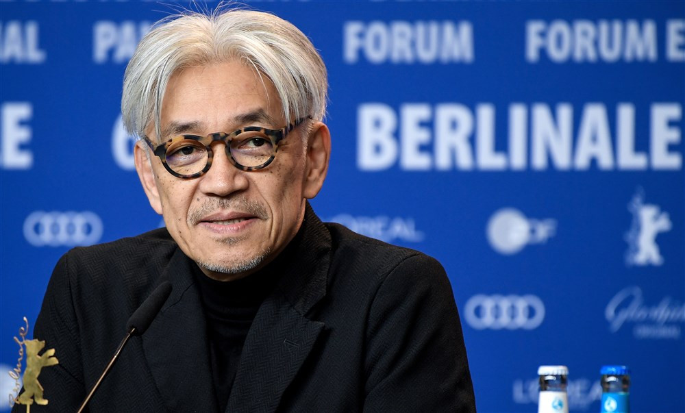 Umro kompozitor Ryuichi Sakamoto
