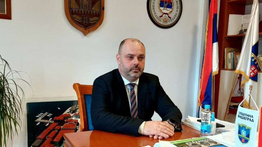 Načelnik Višegrada osudio napad na povratnike Fadila i Ajšu Memišević