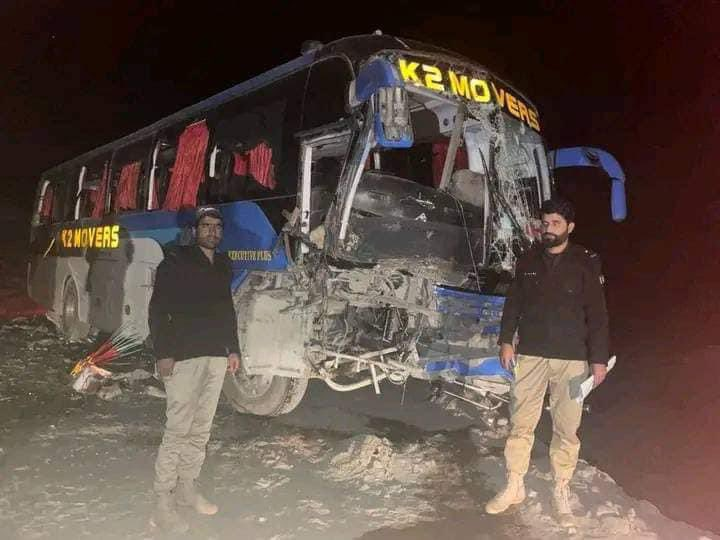 Osmero ljudi ubijeno u napadu na autobus u Pakistanu
