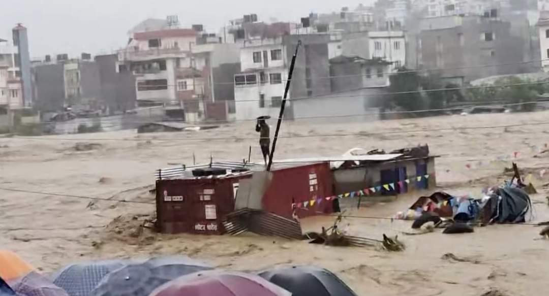 U poplavama u Katmanduu poginule 32 osobe